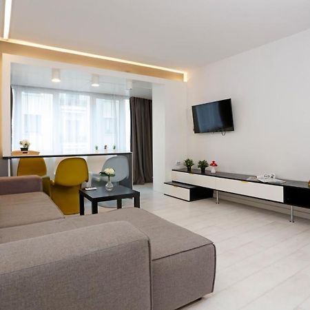 Platinum Apartment With 2 Bedrooms Bukarest Exterior foto