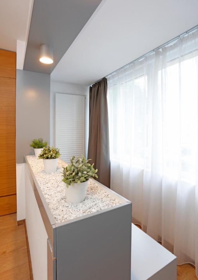 Platinum Apartment With 2 Bedrooms Bukarest Exterior foto
